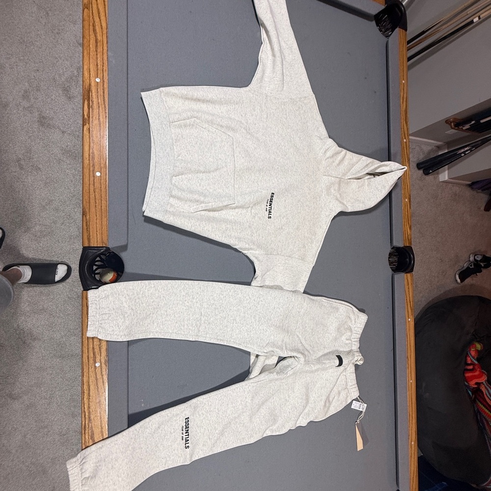 Essentials Light Gray Hoodie+sweatpants